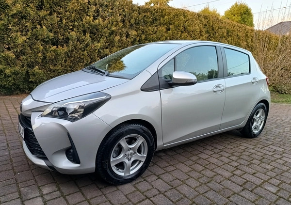 Toyota Yaris cena 46900 przebieg: 60000, rok produkcji 2018 z Gliwice małe 667